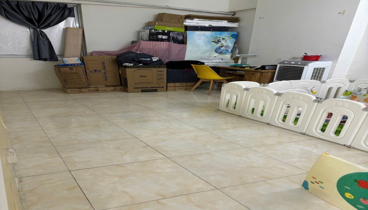Cho thuê căn hộ chung cư 52 Lĩnh Nam Lilama 92m2, 2 ngủ, 2 vệ sinh, chỉ 7.5 triệu ở gđ, nhóm